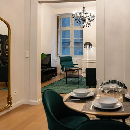 Le Baroque - Grand T2 Confort, Lit Queen Size Apartment *